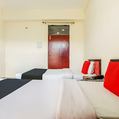 Capital O 60233 Brij Ki Rasoi Deluxe Hotell Lucknow Eksteriør bilde